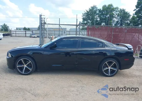 2013 Dodge Charger Sxt из США, поврежденный, VIN 2C3CDXHG5DH555690
